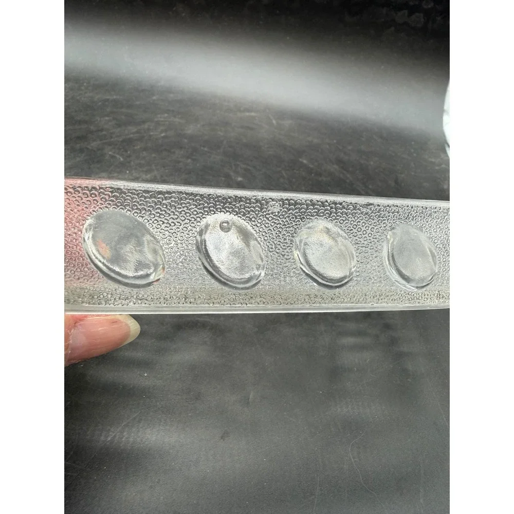 The Unbranded Brand vintage clear